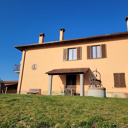 ルチニャーノ Il Casale Di Luculloヴィラ エクステリア 写真